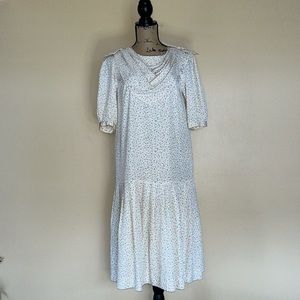 Vintage Floral Pleated Dress
